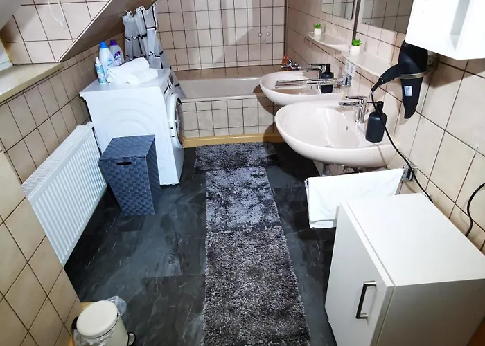 Appartement Sehr Schoenes 2 Maisonnette